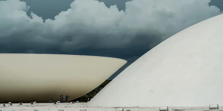 Perfil da Câmara no X é invadido e post chama ministro de “ditador”