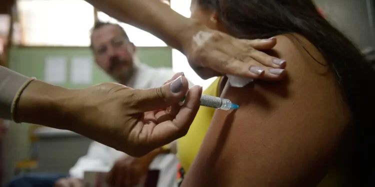 Dia de conscientização destaca importância da vacinação contra o HPV