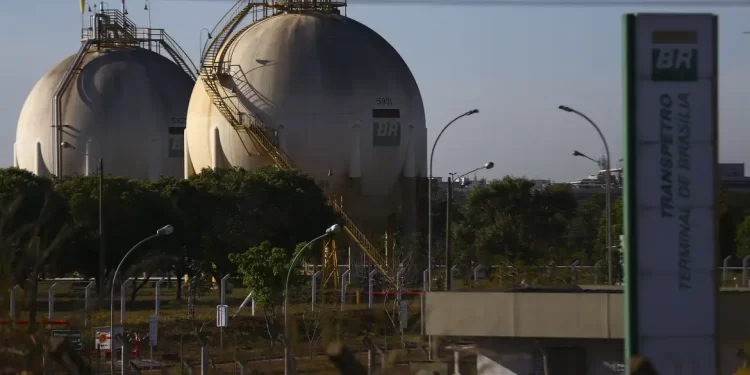 Lucro líquido da Transpetro cresce 14%
