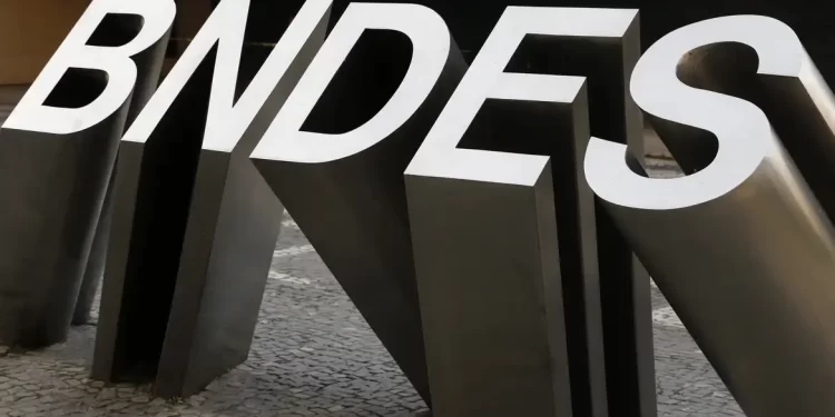 BNDES financia construção de fábrica de etanol e farelo