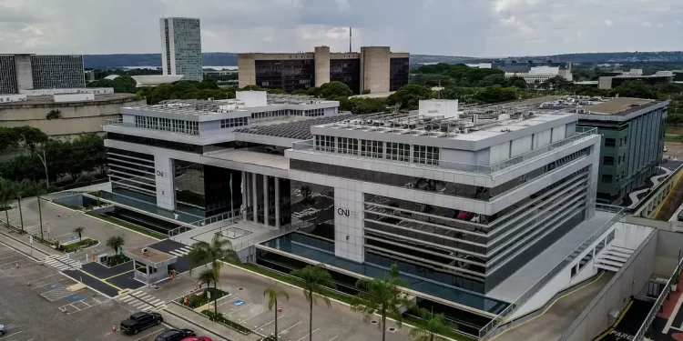 CNJ condena desembargadora que fez postagens contra Marielle