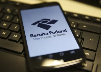 Restituição Imposto de Renda: Receita paga 4º lote nesta sexta