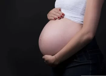 Saúde Cresce número de gestantes que fumam no Brasil
