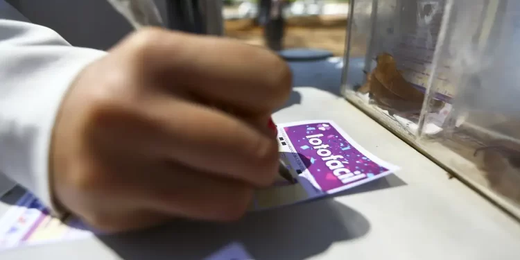 Lotofácil da Independência sorteia prêmio estimado em R$ 200 milhões