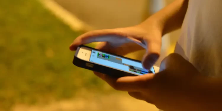 Empresas não protegem crianças na internet, dizem 9 em cada 10 pessoas