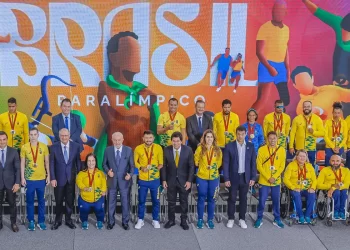 Lula diz que governo não faltará ao esporte paralímpico do país