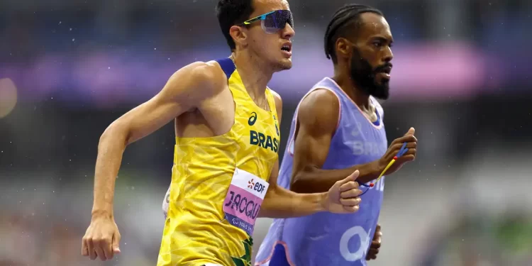 Atletismo conquista mais três medalhas nos Jogos Paralímpicos de Paris