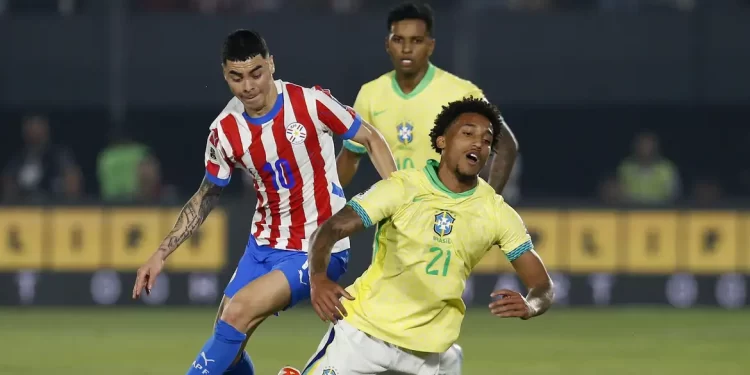 Eliminatórias: Brasil joga mal e perde para o Paraguai por 1 a 0