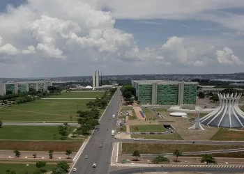 Regime de trabalho de terceirizados em órgãos federais é flexibilizado