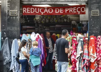 PIB cresce 1,4% no segundo trimestre e fica acima do esperado