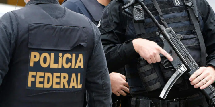 Treze pessoas são presas por estelionato contra Caixa Econômica