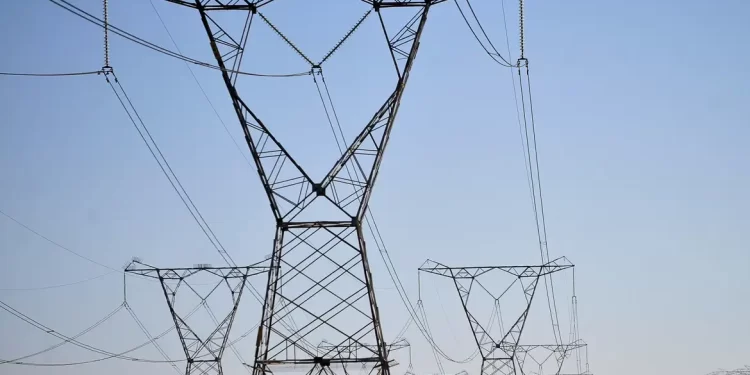 Economia com horário de verão pode chegar a R$ 400 milhões em 5 meses