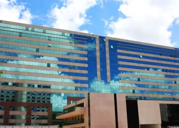 AGU recorre de decisão do TCU sobre presente recebido por presidentes
