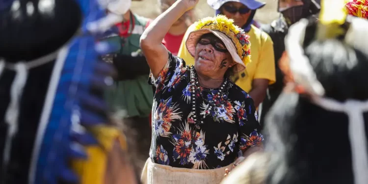 Missão visita povo guarani no PR e MS, alvo de ataques