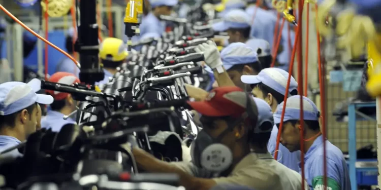 Maior parque industrial do Brasil, SP puxa queda do setor em julho