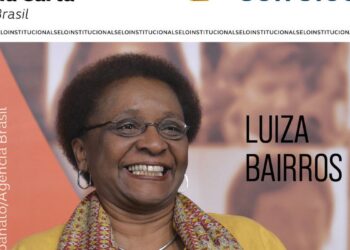 Selo dos Correios celebra Luiza Bairros, ex-ministra e ativista negra