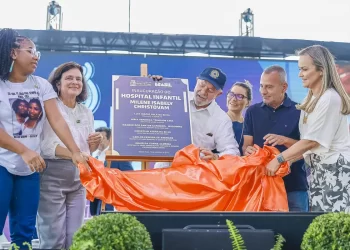 Comperj tem 1ª unidade inaugurada 16 anos depois de início das obras