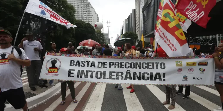 Pesquisadores debatem limites da independência