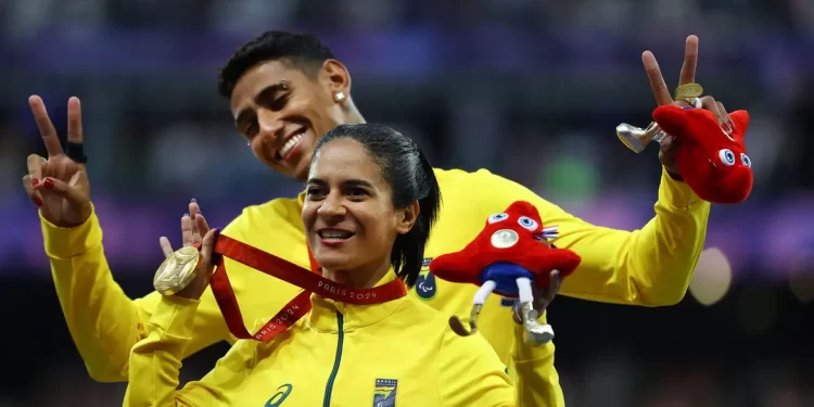 Jerusa Geber brilha nos 200 metros classe T11 para ficar com o ouro