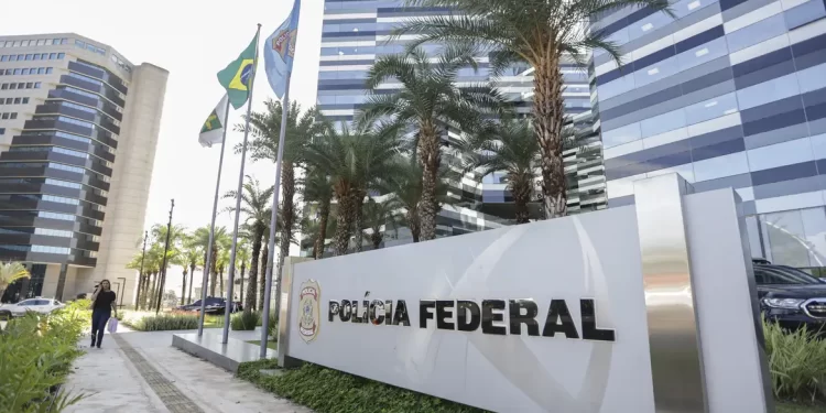 PF ouvirá mulher que diz ter sido assediada por ex-ministro