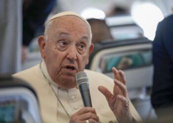 Papa condena uso “imoral” da força