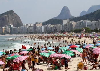 Justiça suspende Operação Verão na orla do Rio de Janeiro