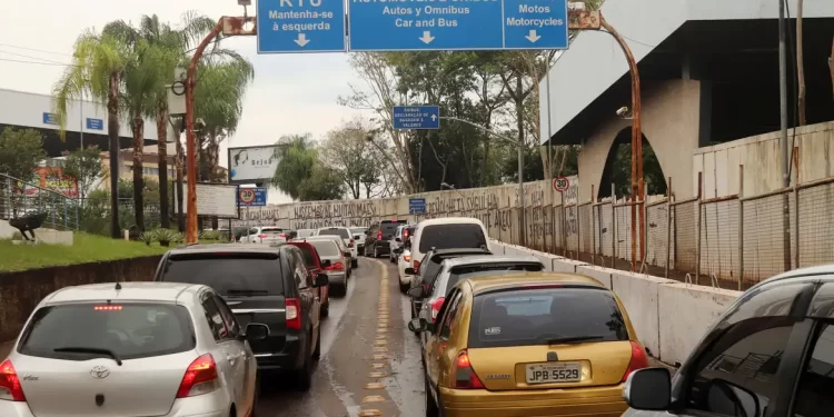 Eleição: economia frágil favorece crime e contrabando nas fronteiras