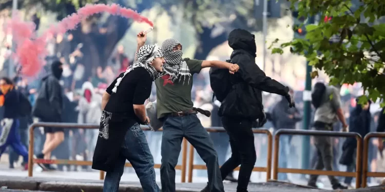 Atos marcam um ano do conflito entre Israel e o Hamas