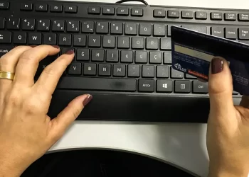 Entidade antecipa proibição de cartão de crédito para pagar bets