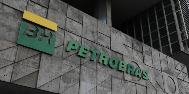 Petrobras utiliza nova rota ferroviária para abastecer o Centro-Oeste