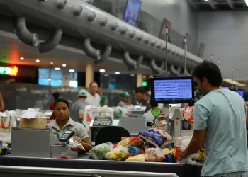 Cesta básica fica 1,15% mais cara em outubro na capital paulista