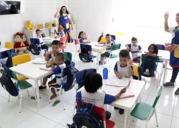 Duas em cada cinco crianças vulneráveis estão matriculadas em creches