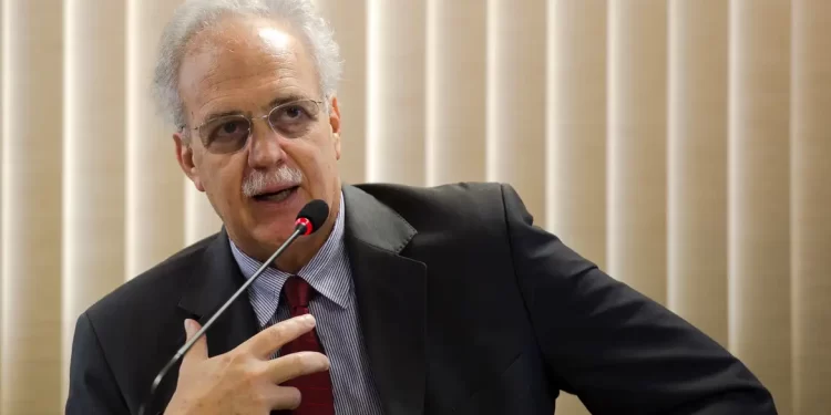 “Estamos a caminho de um suicídio planetário”, diz climatologista