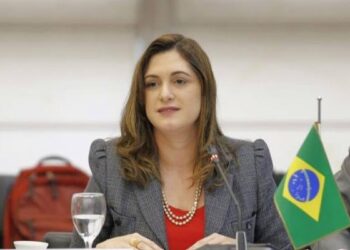 Cristiane Britto desponta na política do DF e fortalece expectativas para pré-candidatura a deputada federal