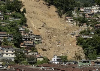 Ossada humana achada em Petrópolis pode ser de vítima de chuva de 2022