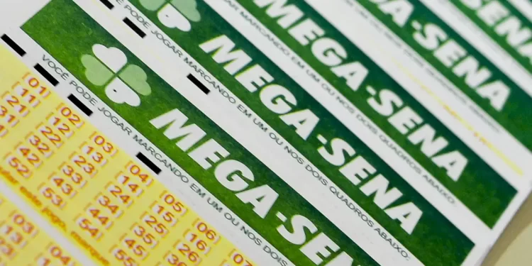Mega-Sena sorteia nesta terça-feira prêmio estimado em R$ 14,5 milhões