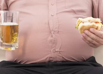Custos de ultraprocessados e álcool ao SUS atingem R$ 28 bi por ano