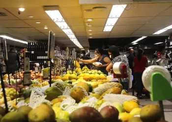 Ceia de Natal fica 10% mais cara neste ano, calcula FecomercioSP