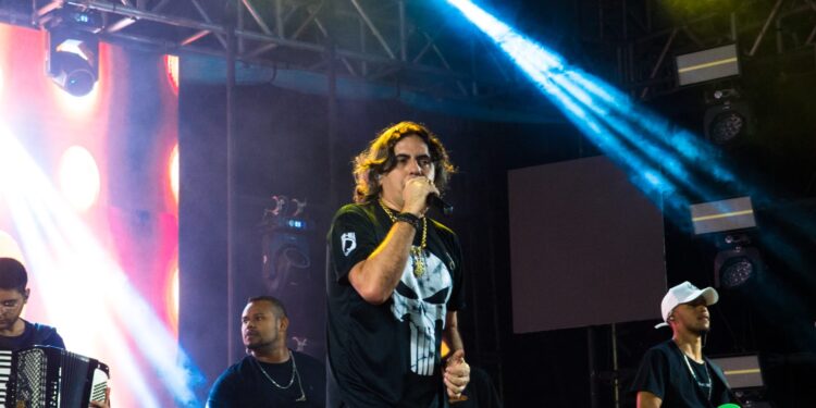 Rick Barão a Nova Sensação do Forró que Está Conquistando o Brasil