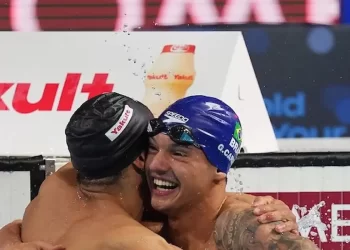 Guilherme Caribé fatura segunda prata no Mundial de piscina curta