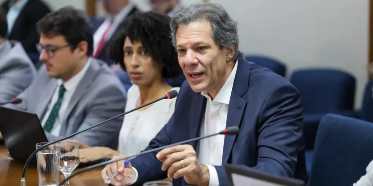 Governo obteria superávit em 2024 sem desoneração da folha, diz Haddad