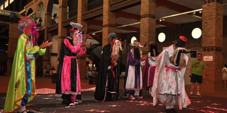 Hoje é Dia: Dia de Reis, Charlie Hebdo e Elvis Presley são destaques