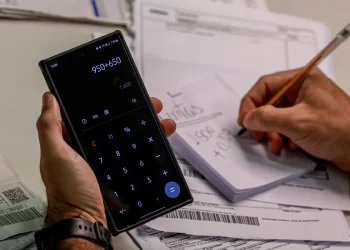 Inflação calculada pelo INPC fica estável em janeiro