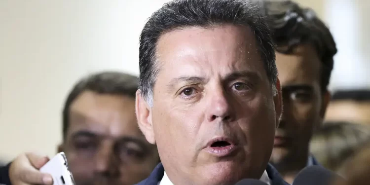 Gilmar Mendes suspende investigação contra ex-governador de Goiás