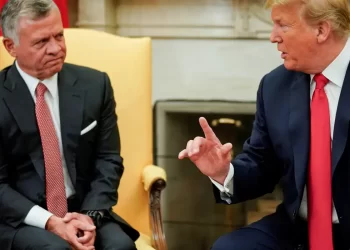 Trump pedirá a rei da Jordânia para transferir palestinos de Gaza