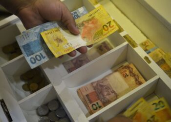 Endividamento volta a subir em São Paulo no mês de março