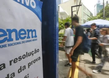Espelhos das redações do Enem 2024 já estão disponíveis