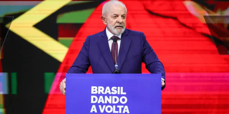 Lula diz que governo tomará medidas para defender empresas nacionais