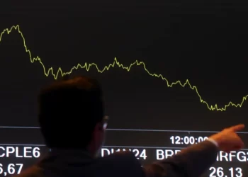 Bolsa volta a bater recorde e supera os 140 mil pontos