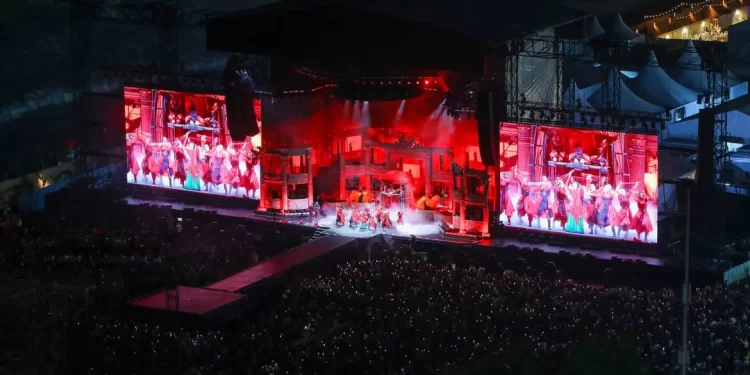 Médicos atendem 795 pessoas durante show de Lady Gaga, no Rio